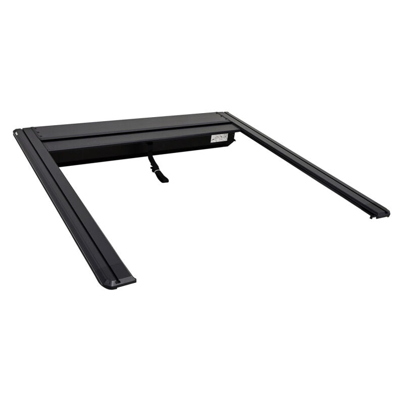 Westin 19-26 Ram 1500 (New Body)(Excl. RamBox) 5ft 7in Bed Manual Retractable Tonneau Cover - Black