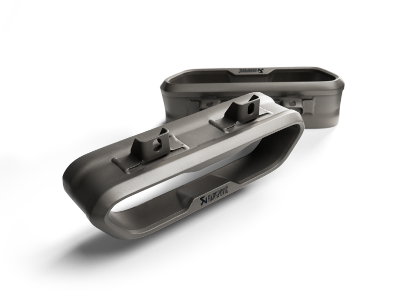 Juego de tubos de escape Akrapovic para Mercedes-AMG G63 (W465) 2025 (Titanio)