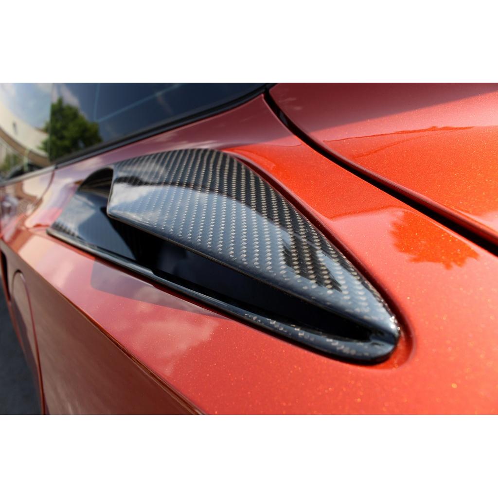 Chevrolet Corvette C7 Stingray / C7 Z06 / Grand Sport/ ZR1 Carbon Fiber Quarter Panel Intake Vents